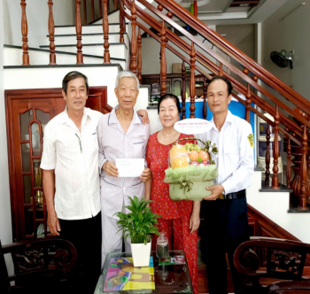 Tổ chức hoạt động nghĩa tình hướng về Kỷ niệm 78 năm ngày Thương binh - Liệt sĩ (27/7/1947 – 27/7/2025)