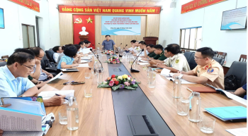 Sở Xây dựng Quảng Ngãi làm việc với Ban Quản lý cảng về kết quả thực hiện nhiệm vụ 8 tháng đầu năm 2025