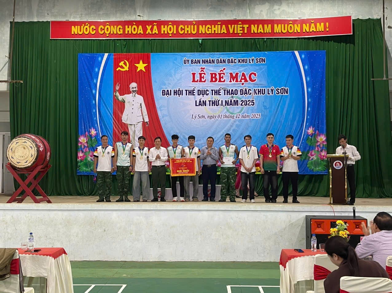 Liên quân Đồn Biên phòng Lý Sơn và Ban Quản lý cảng tỉnh Quảng Ngãi giành Giải Nhất toàn đoàn tại Đại hội Thể dục Thể thao Đặc khu Lý Sơn lần I năm 2025